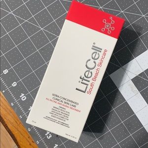 Ultra concentrated all-in-one anti-aging treatment